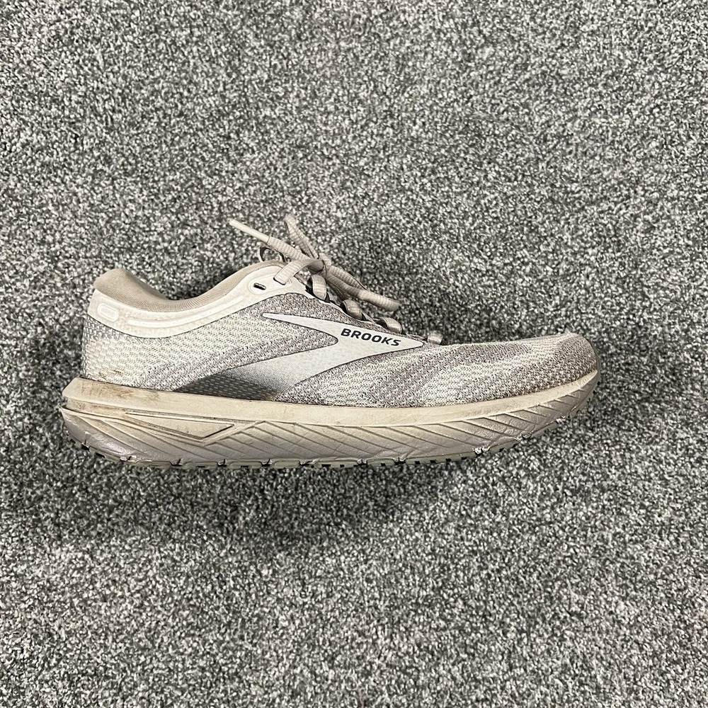 Brooks Revel 3 Gray Road Running Athletic Sneakers Womens US 7 B